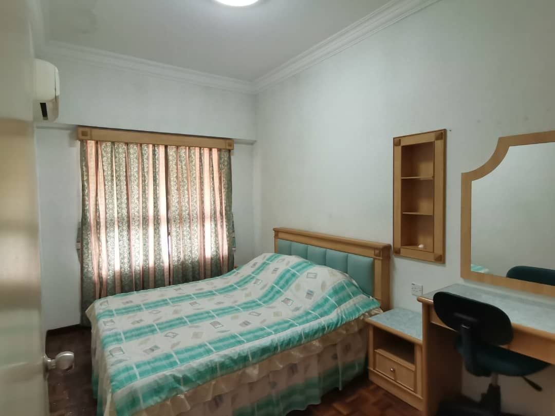 TANJUNG SAMUDERA CONDOMINIUM, JALAN PANTAI ROMBANG, TANJUNG KLING MELAKA
