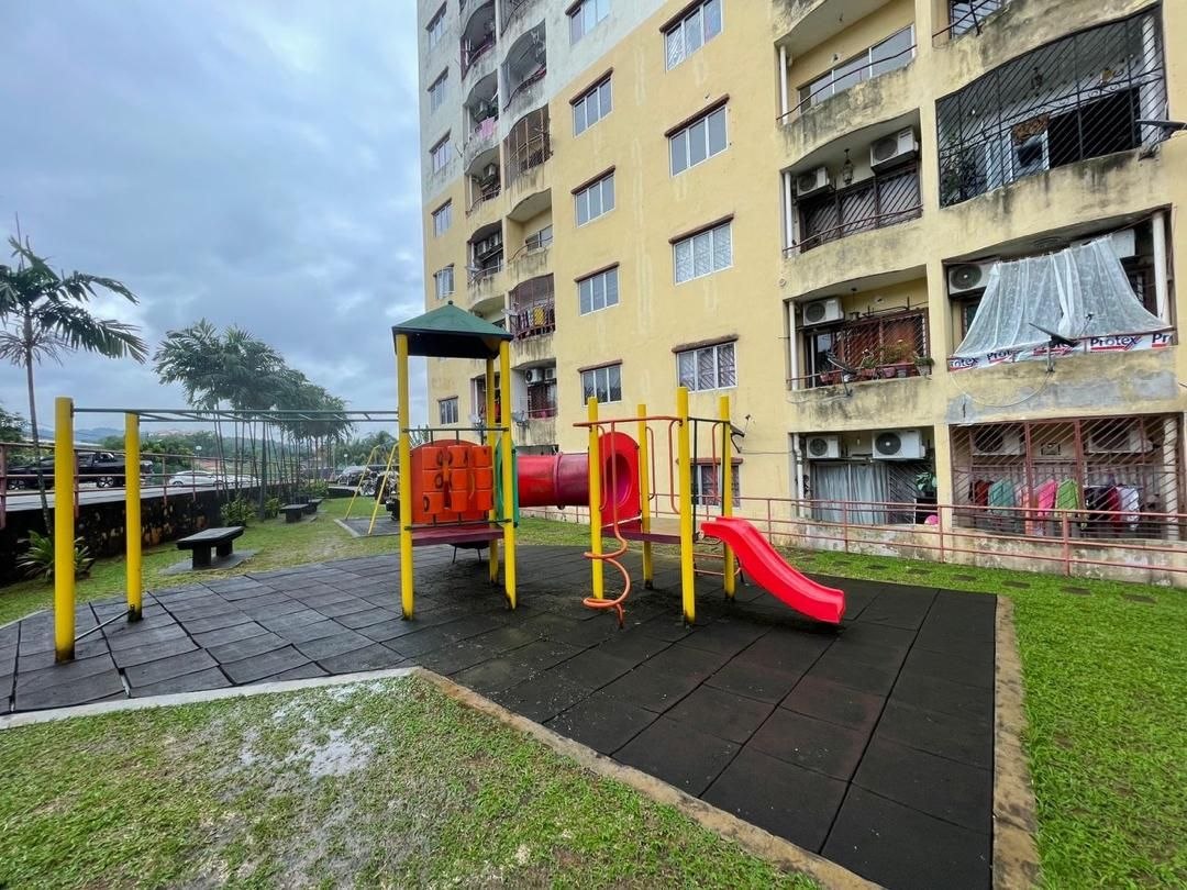 APARTMENT TAMAN BUKIT RIA, KAJANG