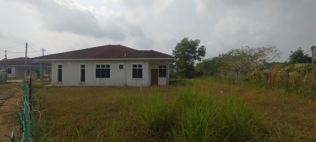 TAMAN IMPIANA KLUANG JOHOR
