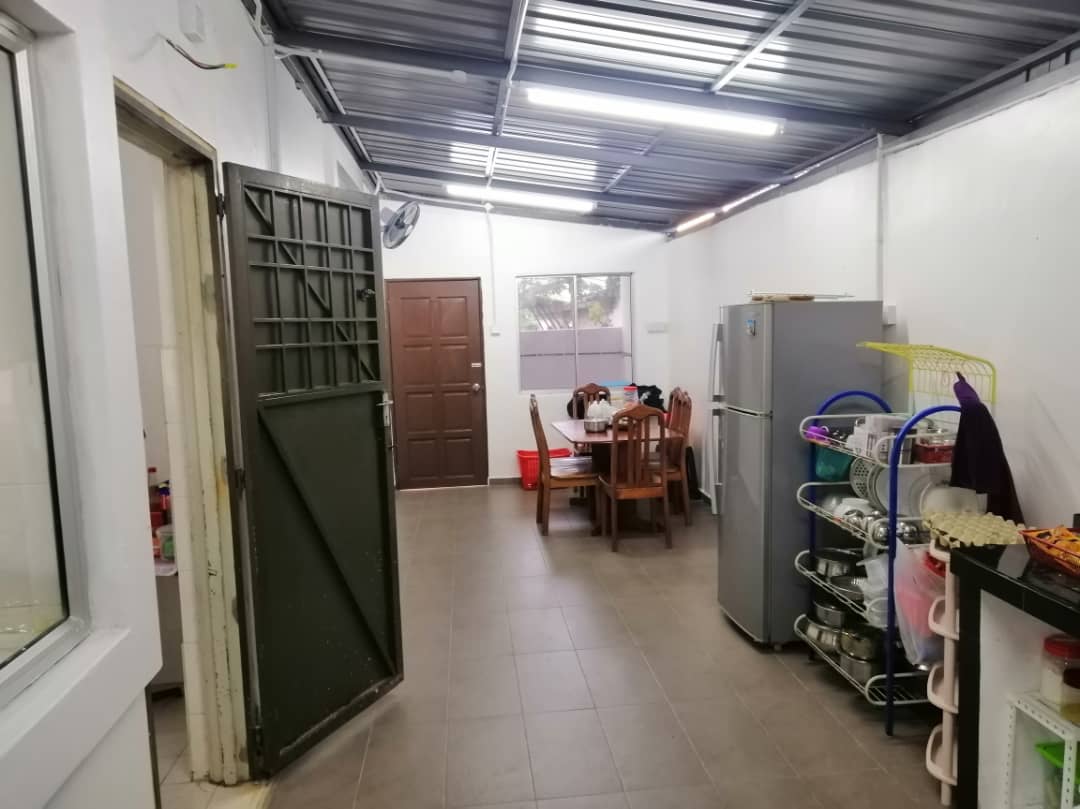 TAMAN BUKIT NIBONG, AYER MOLEK MELAKA