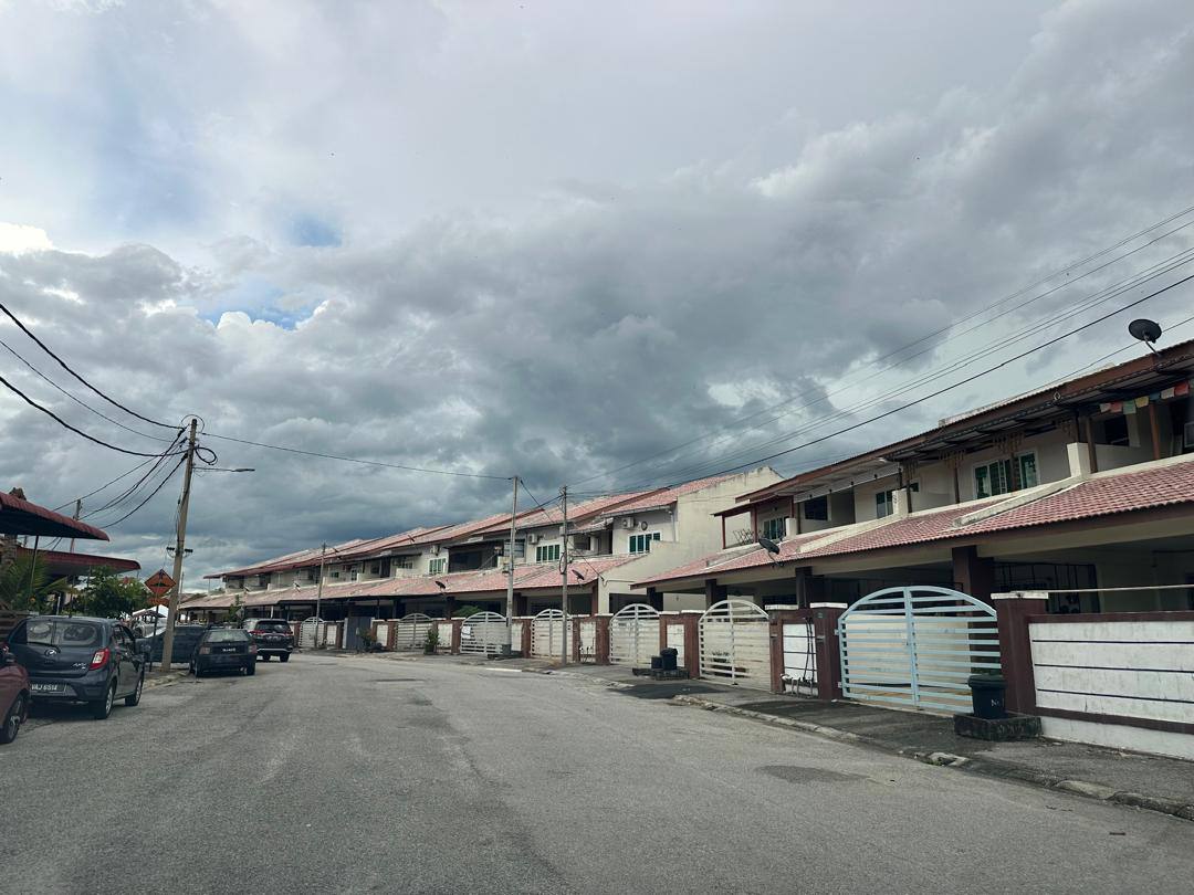 TAMAN BOUGAINVILLEA KUALA KANGSAR PERAK