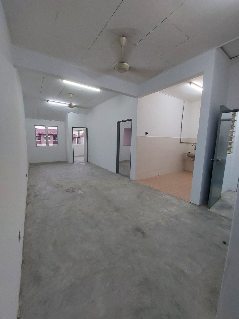 PANGSAPURI TAMAN TASIK UTAMA AYER KEROH MELAKA