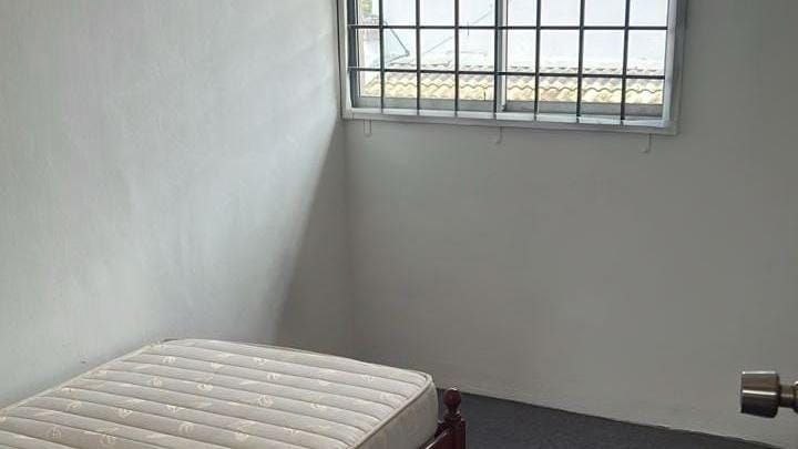 TERES DUA TINGKAT TAMAN SAUJANA SEKSYEN 3, BUKIT KATIL