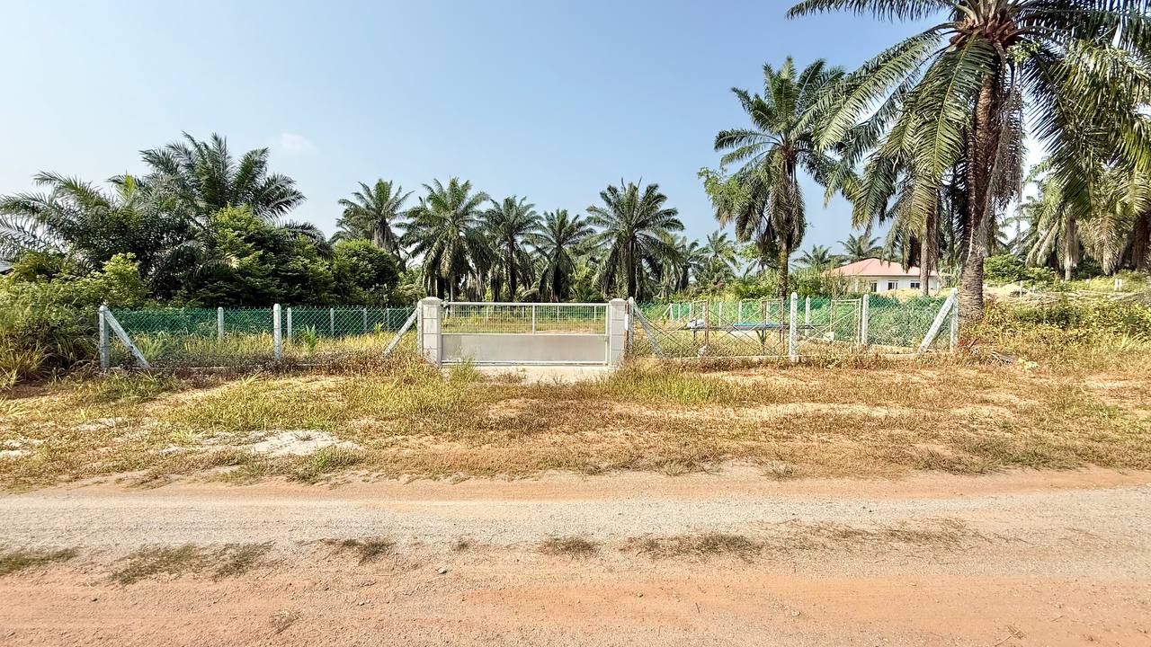 TANAH KAMPUNG TERSUSUN LIPAT KAJANG JASIN MELAKA
