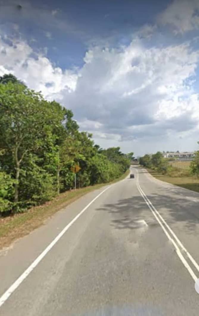 TANAH TEPI JALAN UTAMA, DURIAN TUNGGAL MELAKA